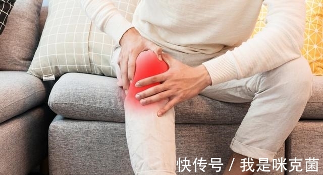 疼痛|膝盖疼痛怎么办?了解膝关节炎的发病因,预防起来不盲目