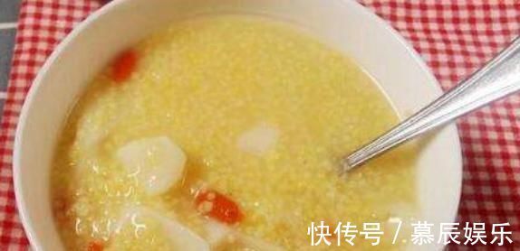 暖胃|冬天,早餐记得多喝此粥,简单煮一煮,暖胃养胃,不懂吃可惜了