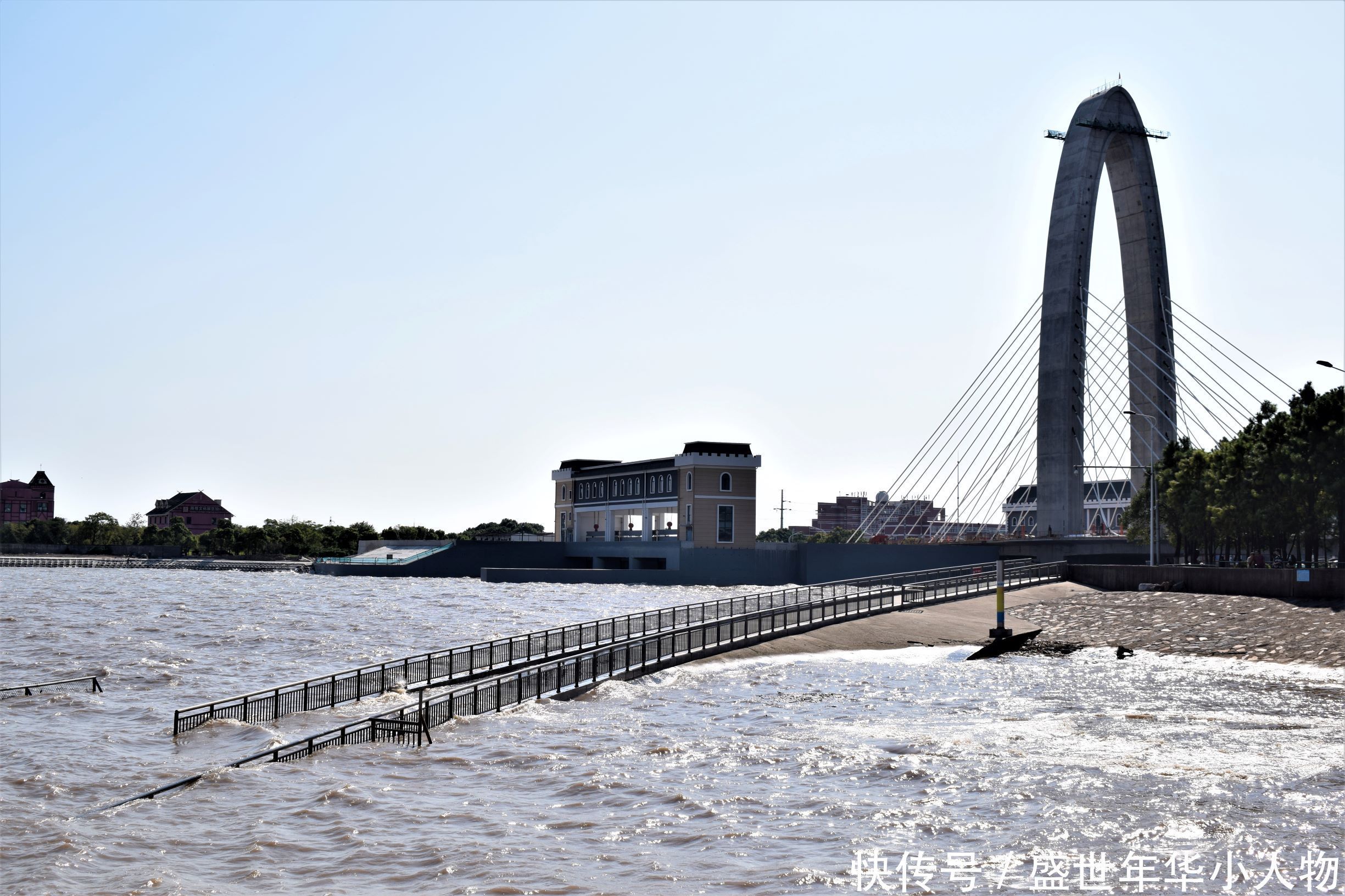 海塘|“华夏第一古海塘”之美誉的江南之城海盐，看那些潮起潮落的故事