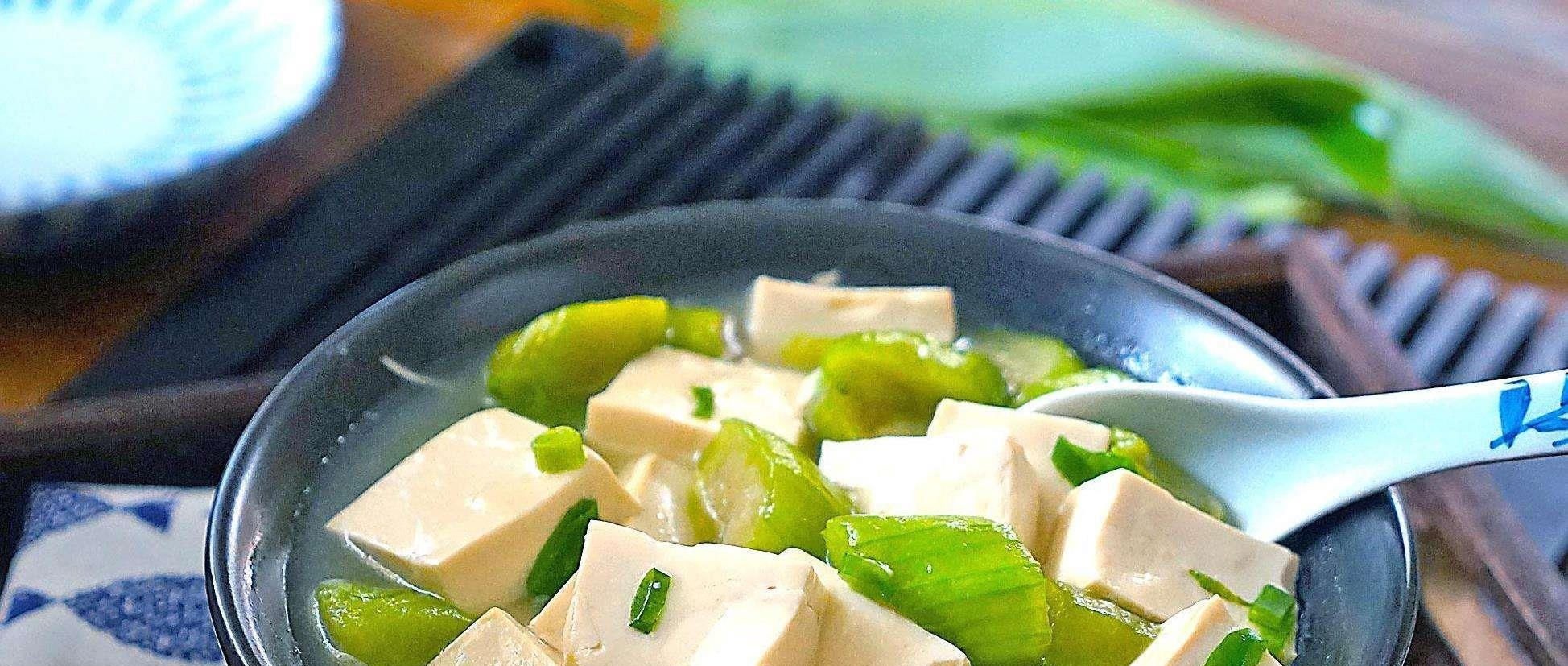 油腻食物|减肥“狠菜”不是冬瓜,而是它,简单煮一煮,甩掉赘肉瘦出小蛮腰