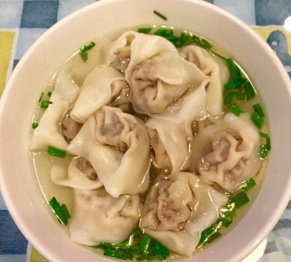 馄饨|包馄饨的简单教程,一看就会,鲜香美味,让人垂涎欲滴,赶紧试试