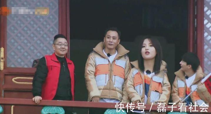观海楼|杨超越登上观海楼后,不合时宜提出问题,刘烨连忙提醒:还录着呢