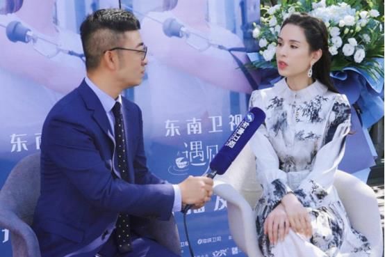 “姑姑”李若彤首度担纲节目策划人，《遇见你》要来了