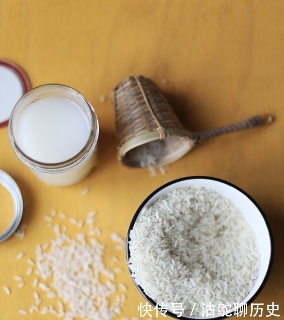 7种美颜护肤的食物可做“天然洗面奶”