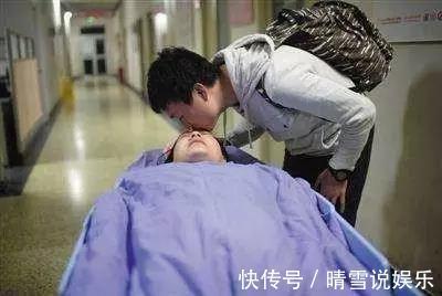 于小丽|女子难产,丈夫选择保大人,婆婆非要保孩子,医生出来后全家傻住