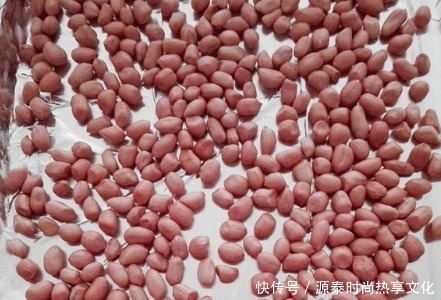 鲜香|花生米不用炒,用盐水泡一泡,比炒的好吃,鲜香酥脆,越吃越过瘾