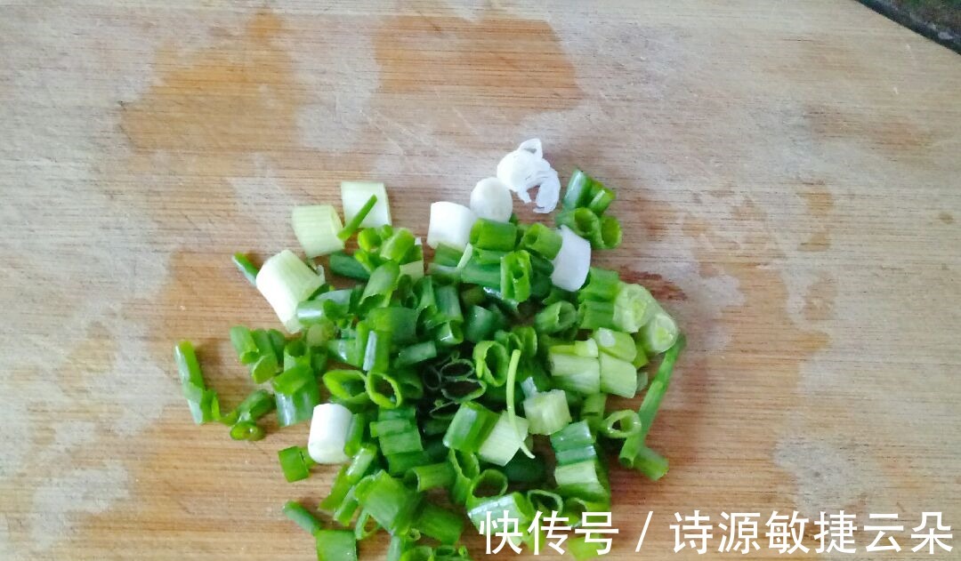 莲藕|立秋后，吃莲藕山药，不如吃这碱性食物，3块做一盘，比吃肉香！