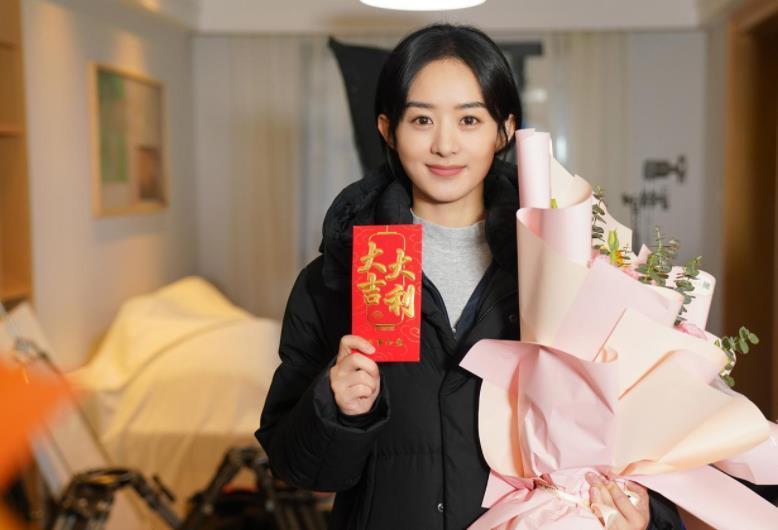 寫真|趙麗穎離婚后綜藝首秀胃口超好, 保溫杯不離手, 自曝如今不再下廚