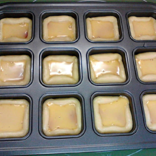 迷你香葱芝士火腿小方包，葱香浓郁，味道不错哦