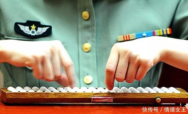 特招|我国年纪最小的女兵,11岁时就被特招入伍,她究竟有何厉害之处