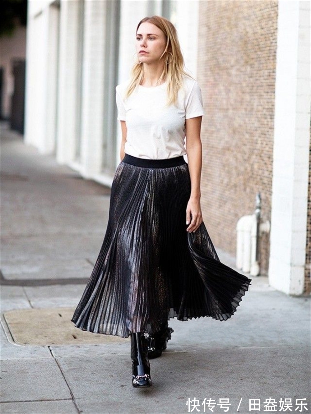 气质 女人过了40岁,如果不差钱,夏季建议买这5种裙子,尽显优雅气质