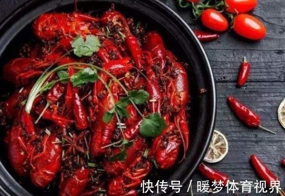 辛辣食物|有一个很好的睡眠是很重要的,睡前不能吃这4类食物,会导致失眠