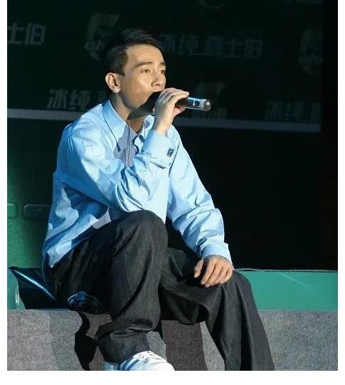 陈小春|披荆斩棘进入末端战，陈小春再掀回忆浪潮