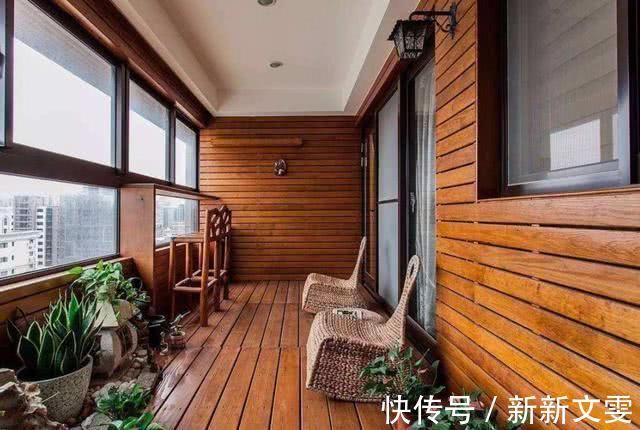 阳台|头一次见阳台这么装修,既可以晾衣服又能当景观台,感叹太聪明了