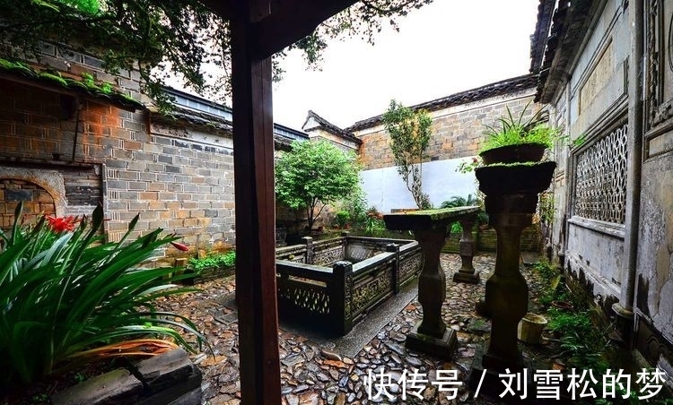 原生态|福建武夷山农村，清代高官200年原生态豪宅，布局精美讲究，真气派