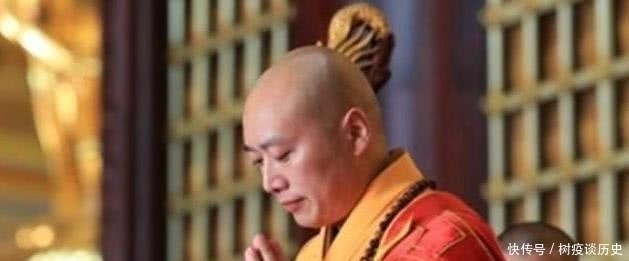 方丈|朱元璋去拜佛,问:朕也需要跪拜吗?方丈说1句话,救回全寺性命