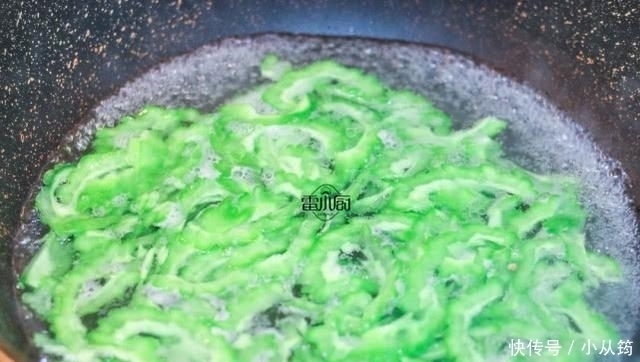 女人|夏天女人离不开的一道菜，刮油又消暑，天天吃也不腻