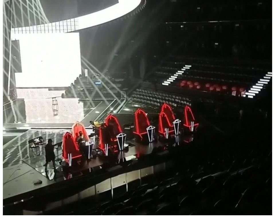 导师|中国好声音现场图曝光,确认将有八张转椅,导师再一次成为看点
