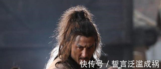 水浒!水浒中柴进为啥安排人试探林冲武艺,却不试探武松的不敢吗