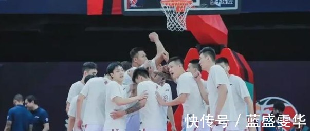 辽宁队|CBA国家德比央5直播!辽篮VS广东前瞻5内线硬杠易建联决定胜负!
