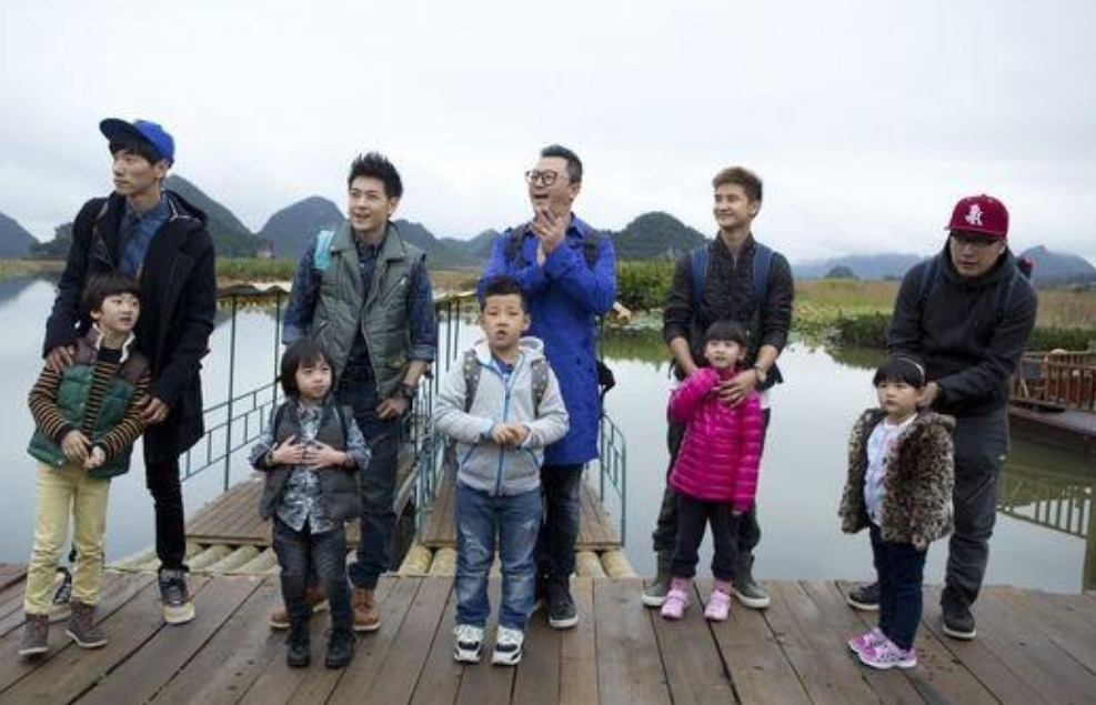 頒獎典禮|張亮的毀滅史:從“好爸爸”到“無人問津”,他哪步走錯了?