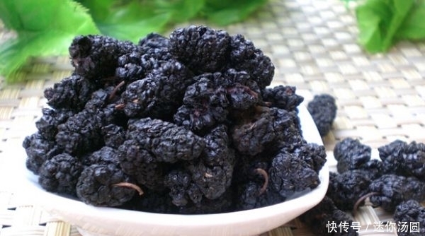 立冬后,女人晚上常吃此物,大肚子不鼓了,补血美容,手脚不冰凉