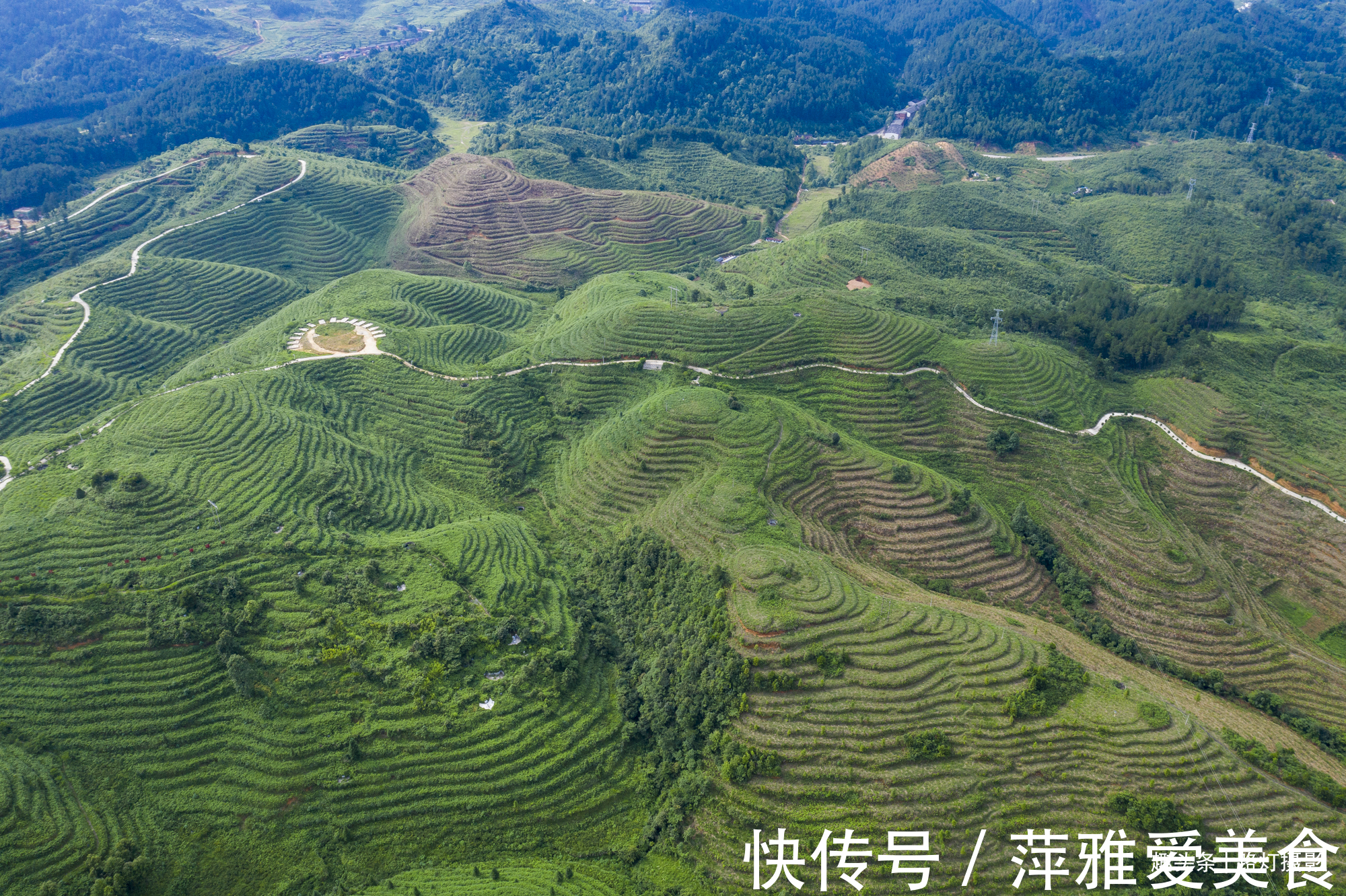 贵定县|贵州大山里的风情画廊，天然项链耀眼夺目，游客直呼：太漂亮了