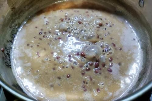 早餐|天热喝奶茶不如喝它，早餐一碗养生粥，健脾养胃，天热也精神十足