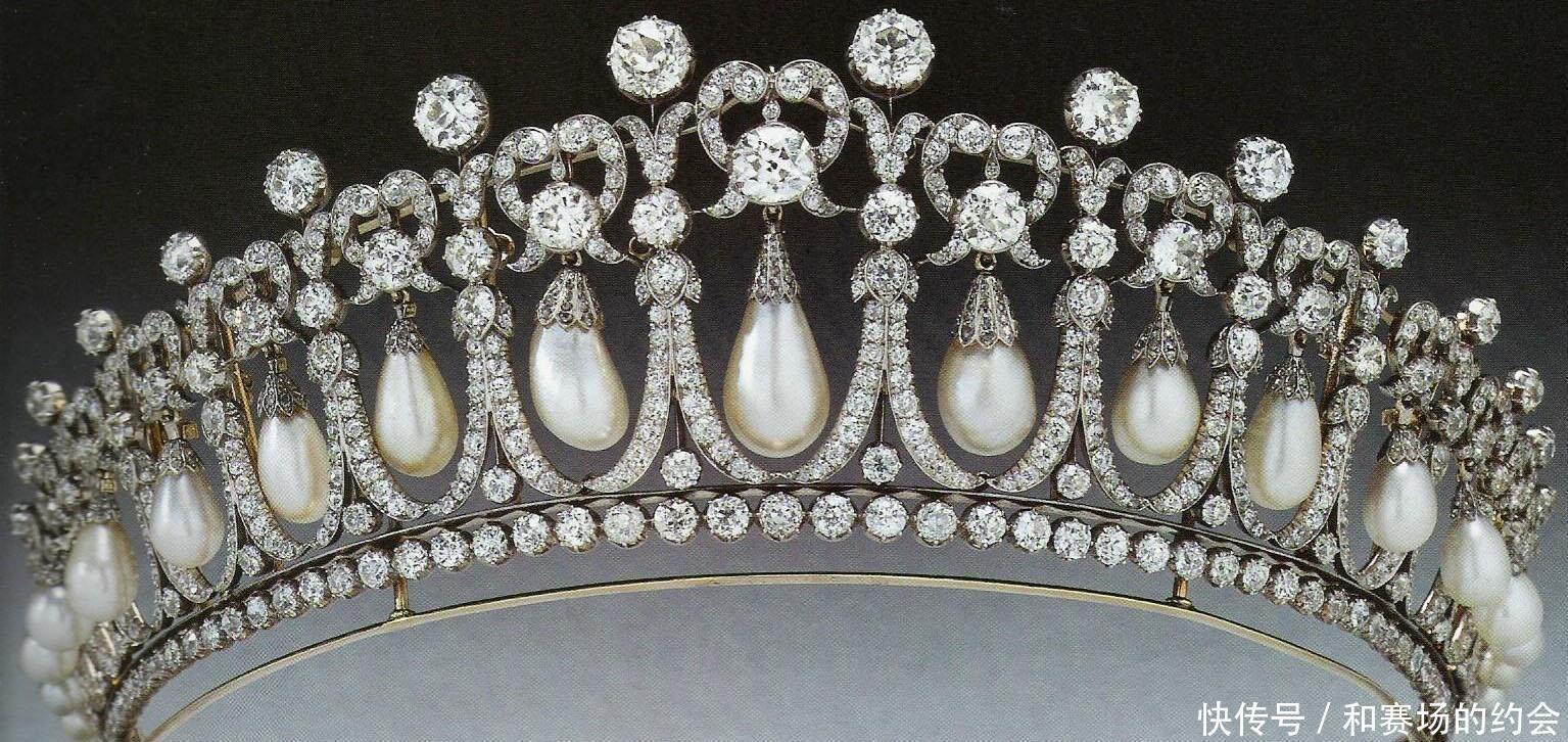 风华正茂的美人与珠宝更配“英伦玫瑰”戴安娜戴珠宝的样子真美