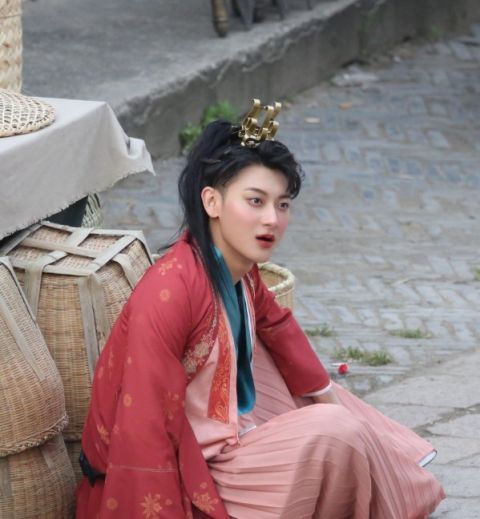 《极挑》《奔跑吧》沦为陪衬,现在火爆的是它,开播3周热度第一