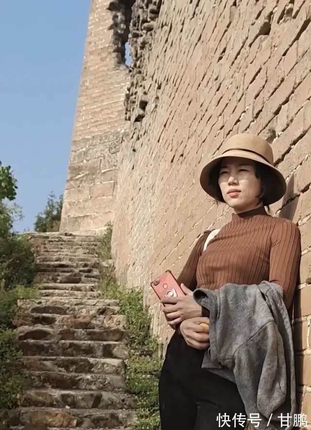 寂寞#一个耐得住寂寞的创作者|王娜娜工笔花鸟画