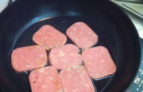 分钟|鸡蛋火腿三明治,5分钟就能搞定的低脂早餐,早餐自己做