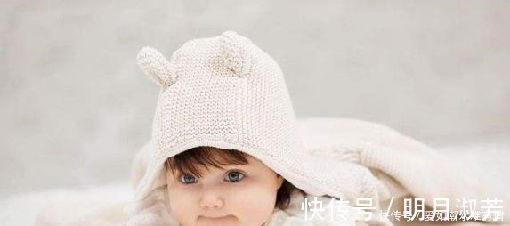 家长|宝宝发育是否达标一岁内宝宝大运动发育表来了,家长快来对照下