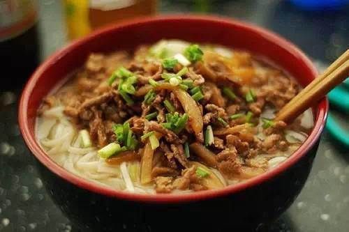  拌面|汤面热面油拌面，香喷喷地赶紧来一碗！