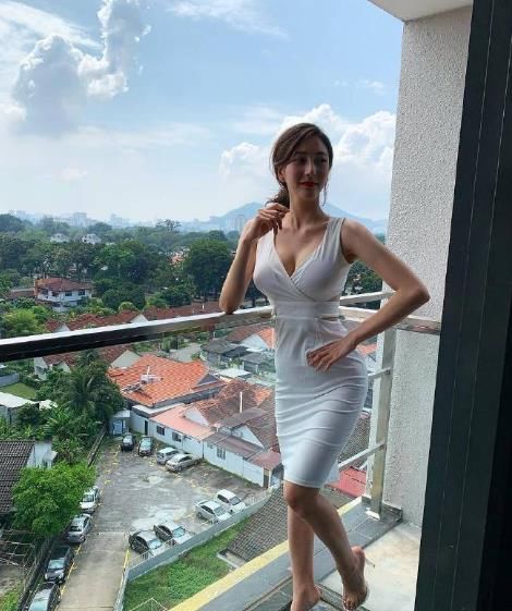 卓越|精致小姐姐风姿卓越,穿出自己风格与气质,气场很足