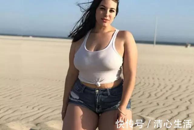 力量训练|瑞典大码模特，体重高达160斤曲线却十分迷人，被称为行走的衣架