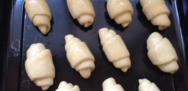 大厨教你做懒人面包，记住这几步，不用烤箱也能做出来