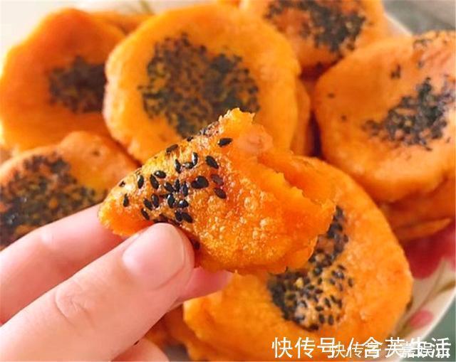 南瓜饼最好吃的做法,软糯香甜,做法简单,出锅家人抢着吃