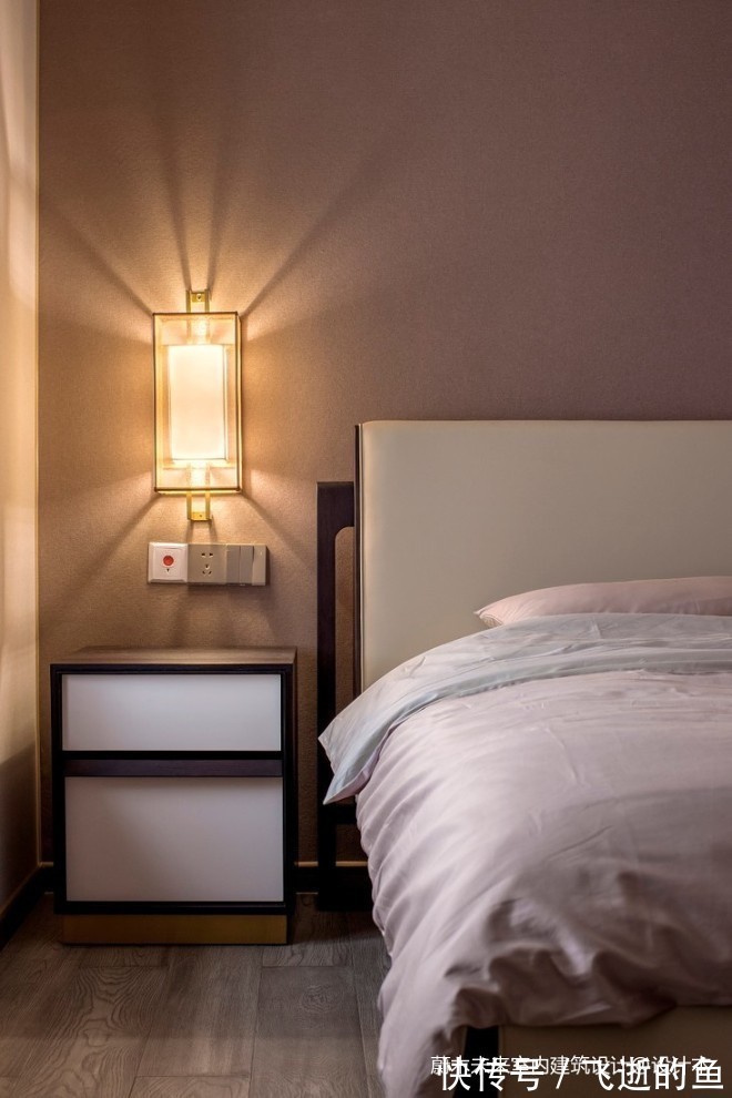 步入式|于沙发小坐片刻，焚一炉沉香，何等惬意。