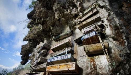 悬棺$古人如何将悬棺放到悬崖之上?专家高价悬赏后:古人原来这么聪明