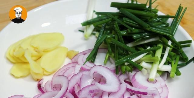正确做法|做大虾时，不要直接用水煮，教你正确做法，虾肉香甜鲜嫩又入味