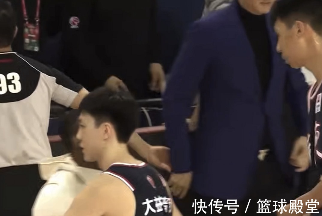 徐杰|山西虐广东!凯皇捂脸,张宁徐昕累坏,小胡抱费尔德,徐杰遭摸头