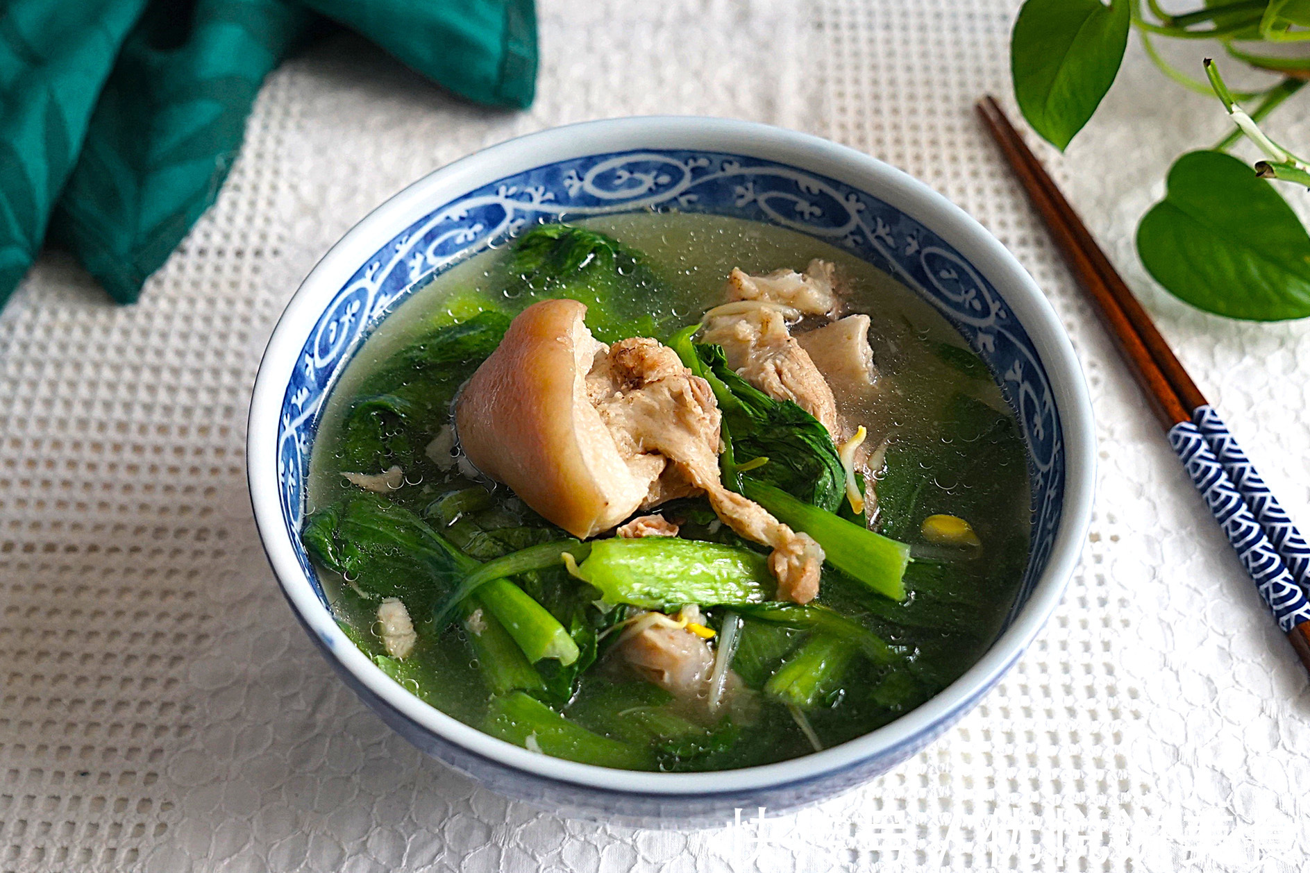 婆婆做的3菜1汤在朋友圈火了,荤素搭配,美味又营养,厨艺真棒