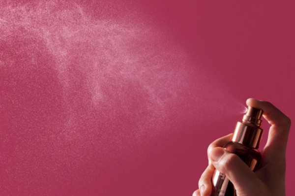 惊喜|和传统面霜说再见——Cell:Monde核酸24焕彩喷雾面霜，抗老只是一个小惊喜