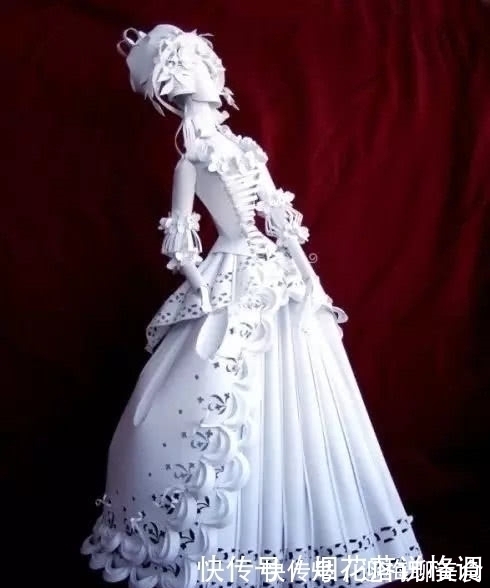 城堡$艺术家用一张白纸,做出属于自己的城堡,美到不敢相信自己的眼睛