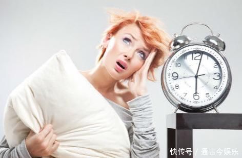 龙眼干|女人到了更年期，易失眠，每天用此物泡水喝，解决失眠气色更好