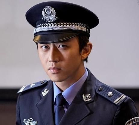  行骗|他冒充军人行骗15年，连自己都深信不疑，被捕后：难道我是假的？