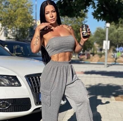 健美小姐|穷孩子早当家,最后成为了健美小姐,她的方法值得学习