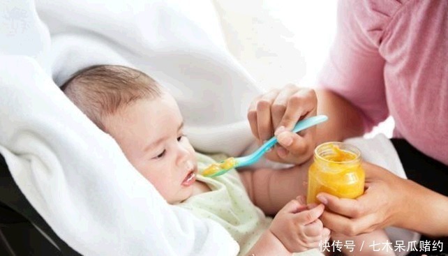 婴儿|5个月婴儿患“肾结石”,都是辅食惹的祸,医生很多家庭还在喂