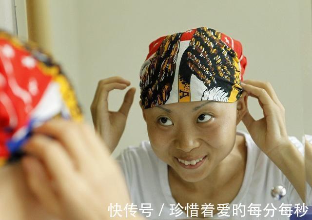 补充雌激素|43岁女子吃保健品,半年后查出乳腺癌 3种人或不能乱补雌激素